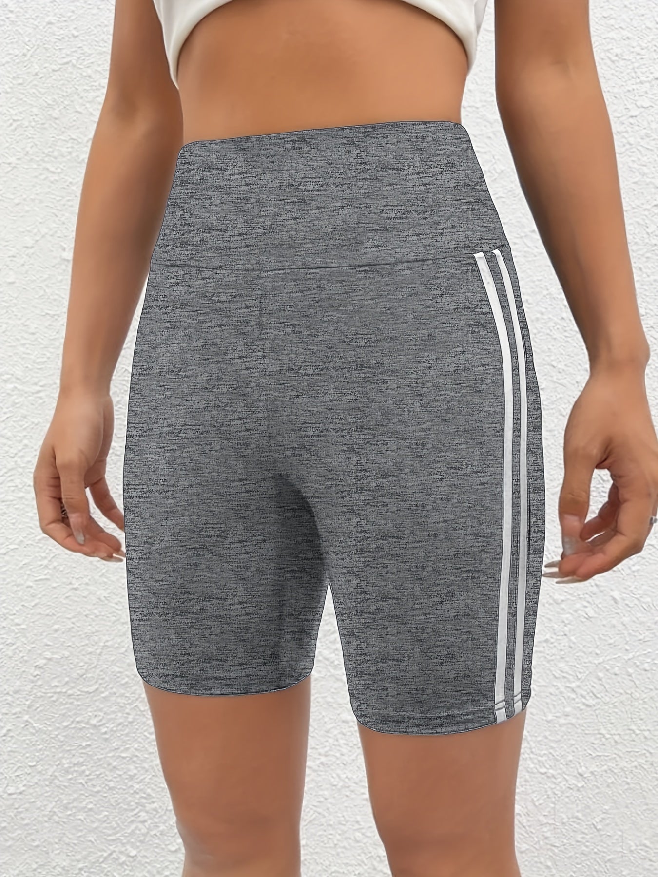 Zwarte Gestreepte Yoga Shorts - Luna