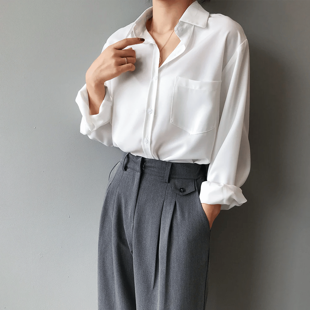 Luxe Satijnen Blouse: Elegantie & Professionaliteit