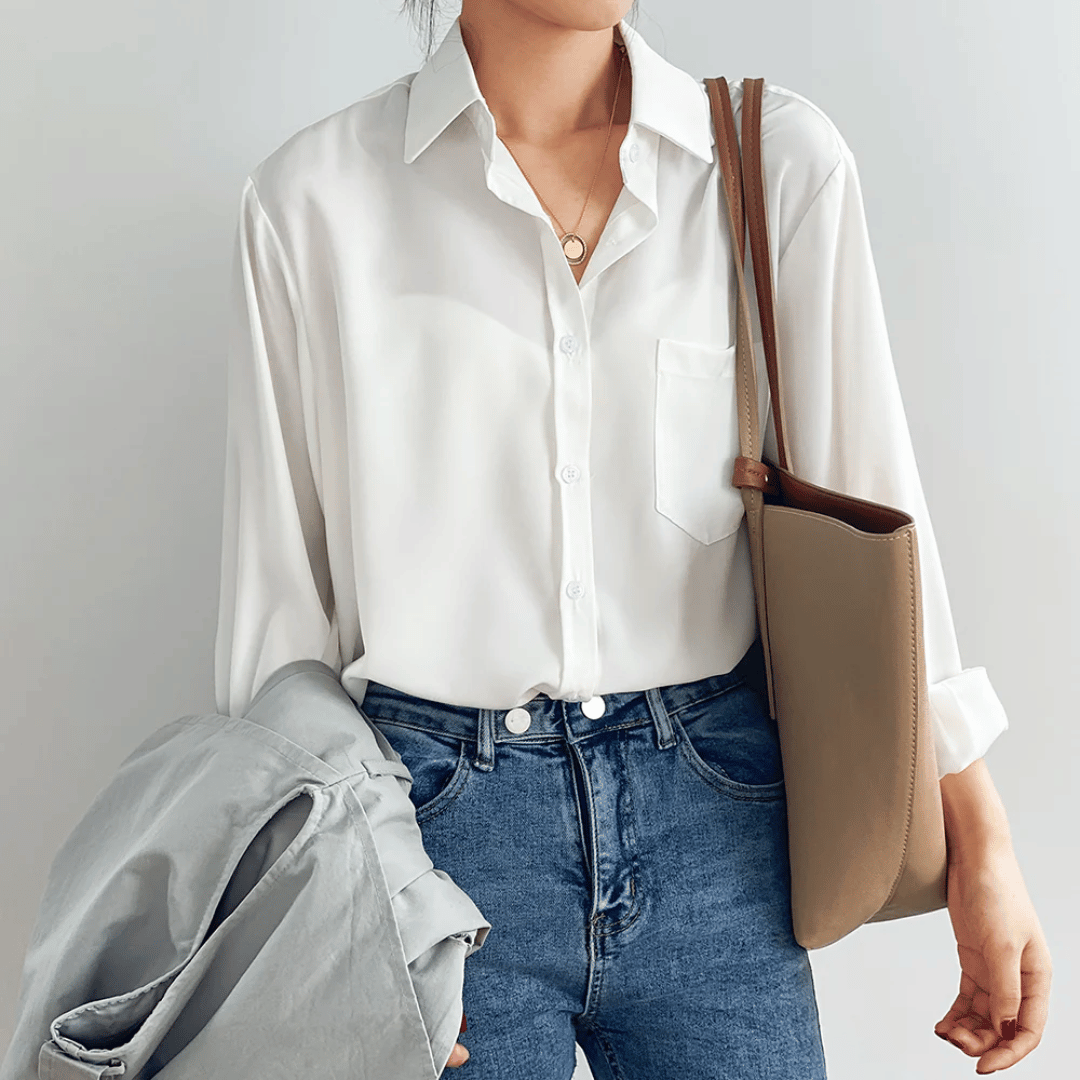 Luxe Satijnen Blouse: Elegantie & Professionaliteit