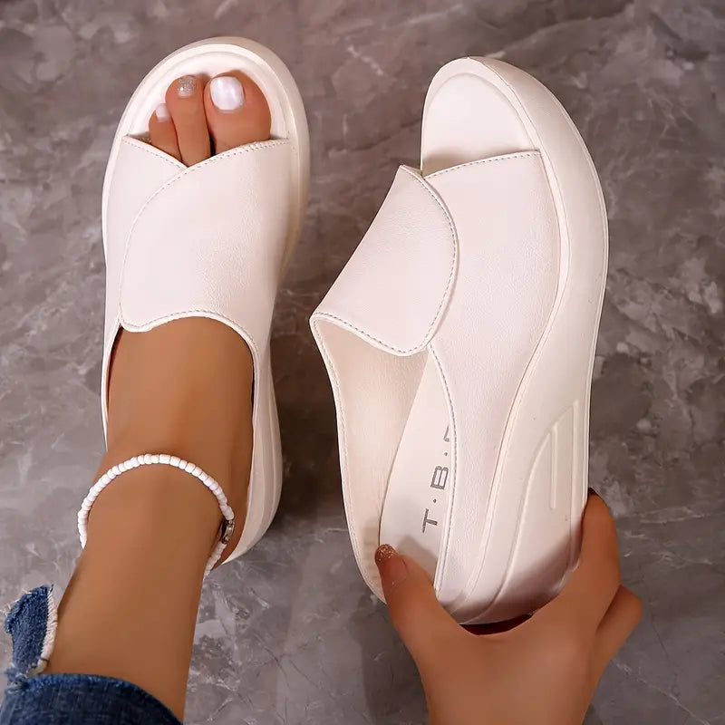 Witte Wedge Slide Sandalen - Liv