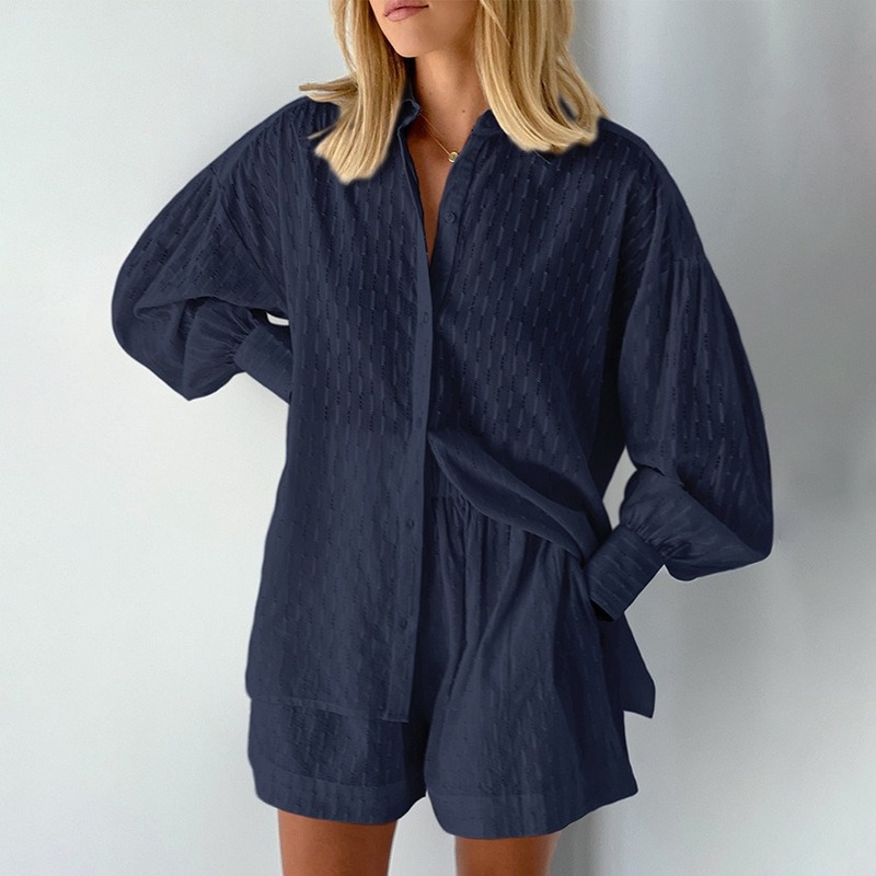 Chique Zomer Duo: Luxe Polyester Shirt & Shorts Set