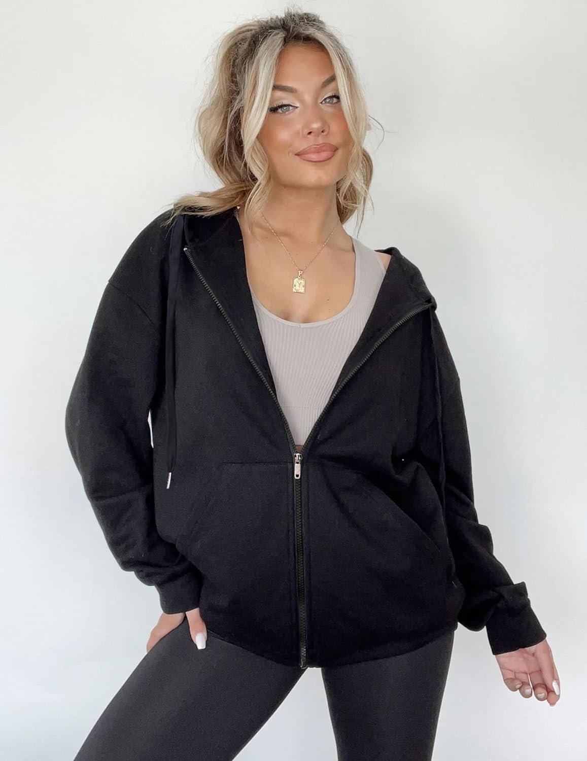 Dames Lichtgewicht Zip Hoodie: Stijlvol & Ruim