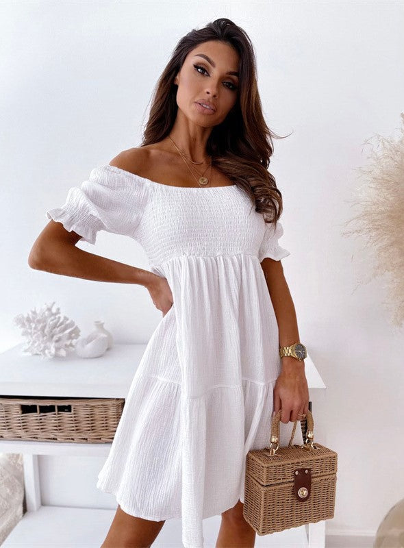 Eva's Beige Off-Shoulder Smockjurk