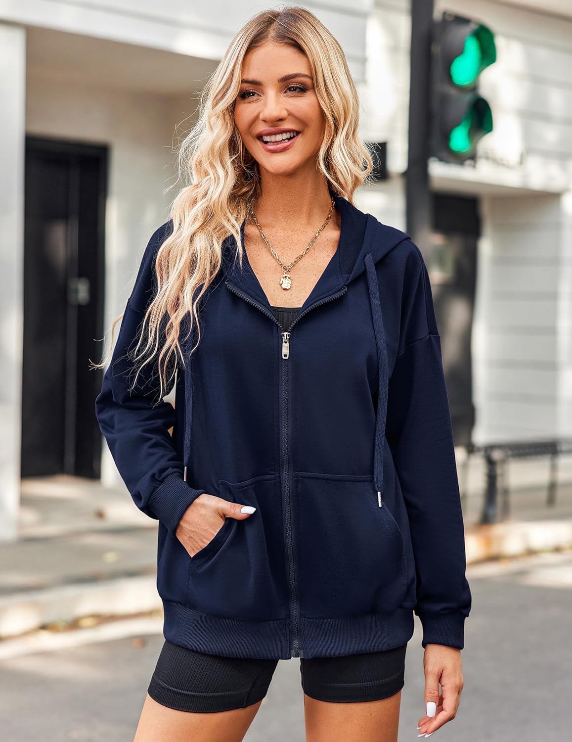 Dames Lichtgewicht Zip Hoodie: Stijlvol & Ruim