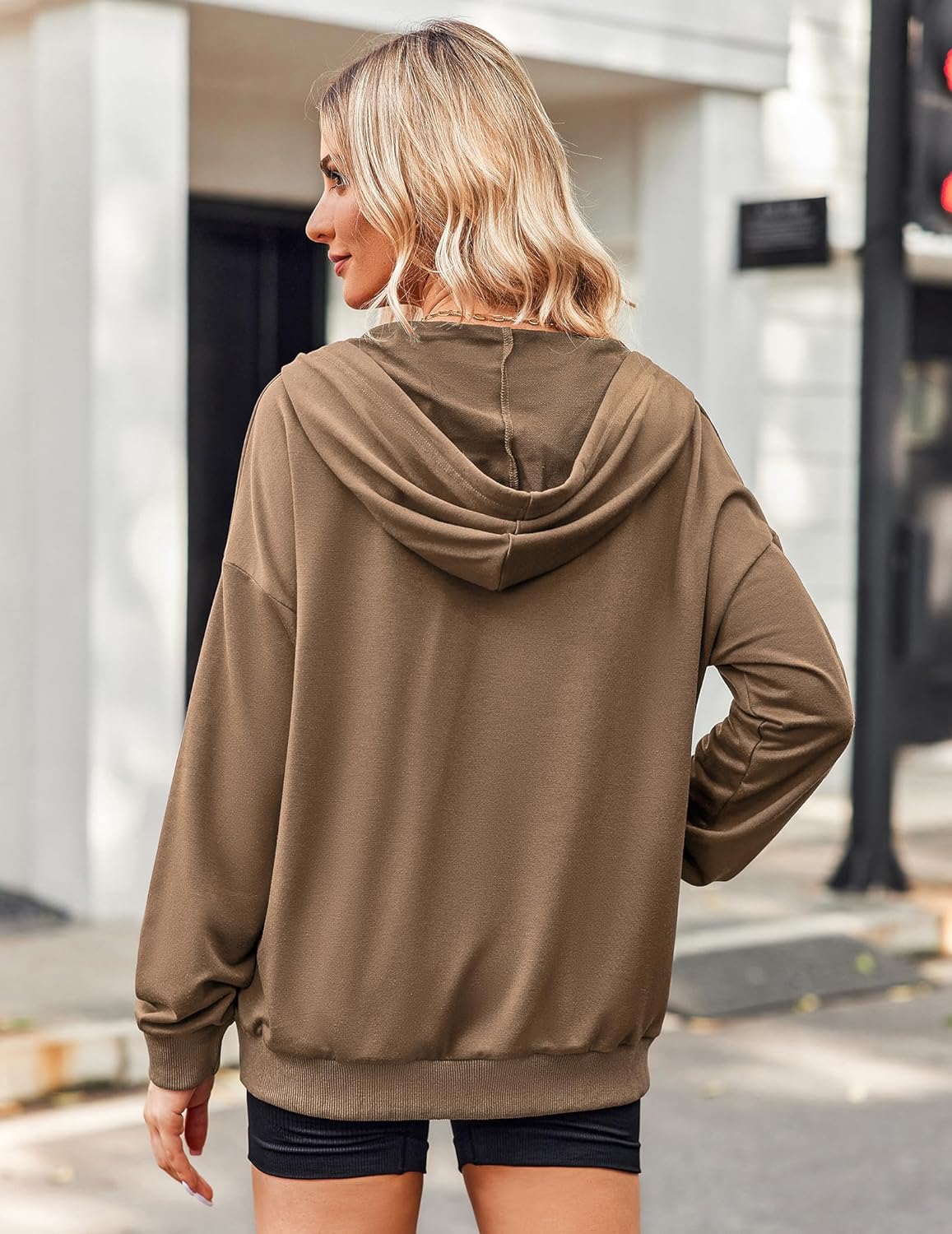 Dames Lichtgewicht Zip Hoodie: Stijlvol & Ruim