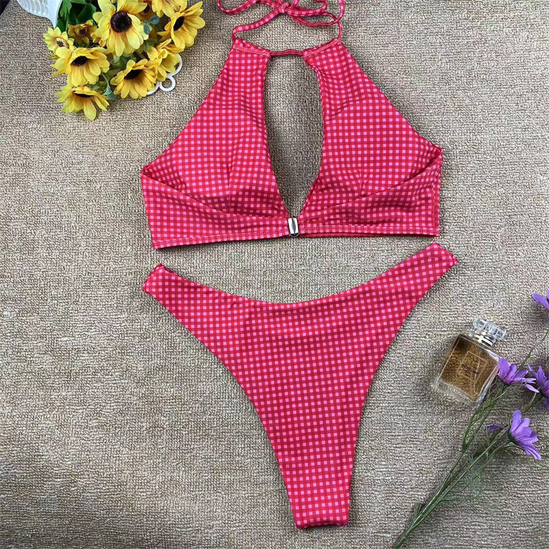 Madalynn - Roze Geruite Halter Bikini