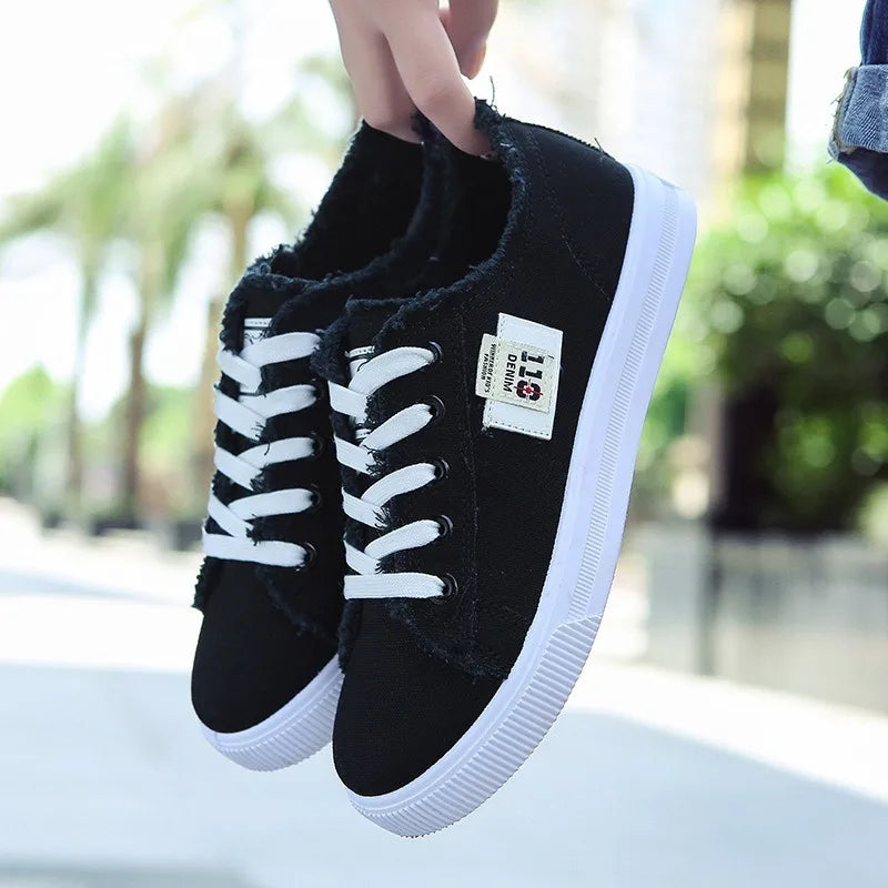 Stap in Stijl met Nieuwe Lente Canvas Sneakers voor Dames!