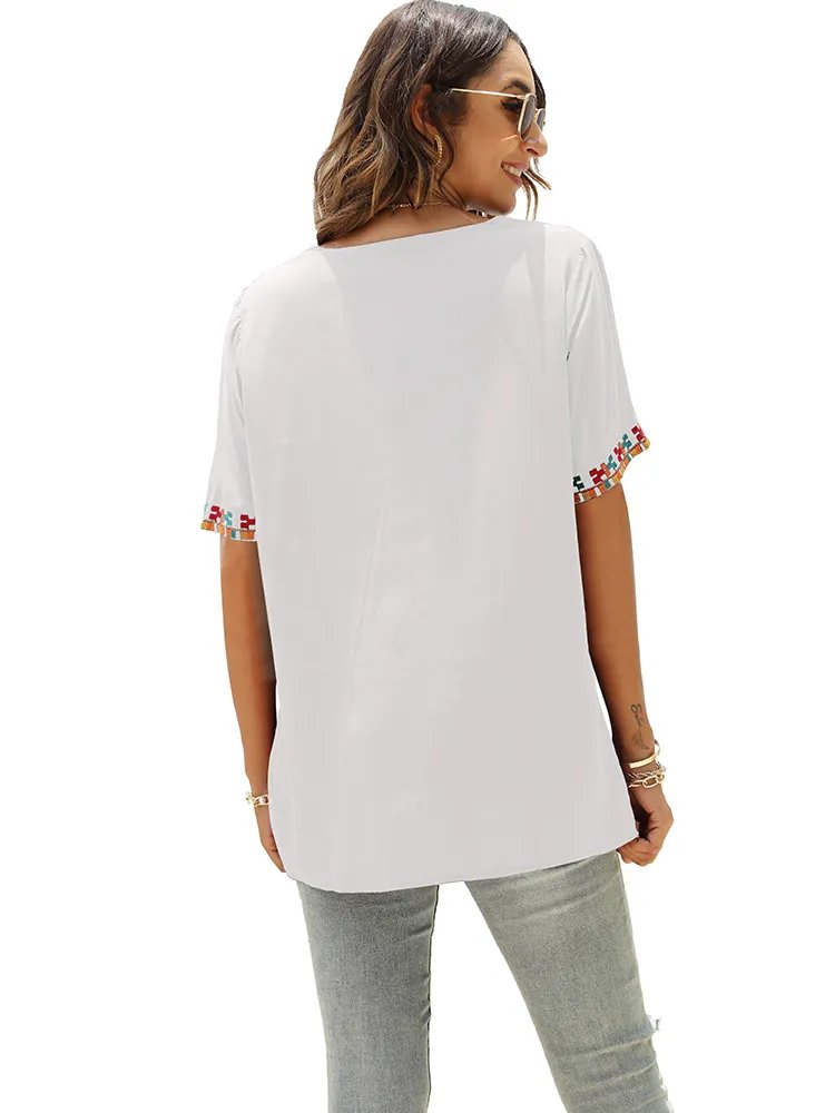 Morna - Witte Geborduurde Slim-Fit Blouse