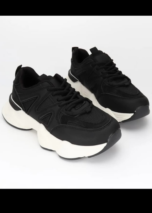 Ultieme Comfort Sole Trainers: Stap in Stijl!