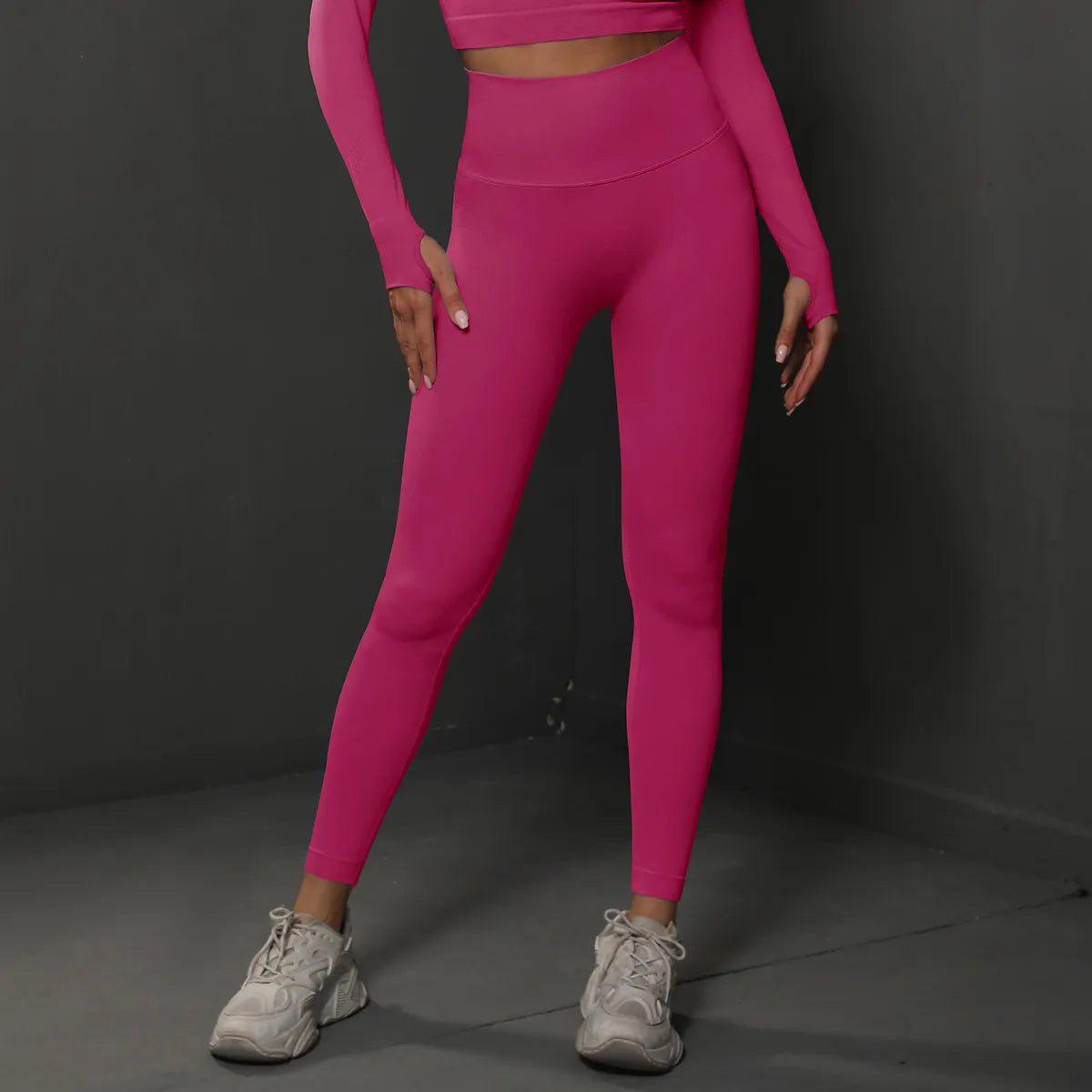 ChicFit High-Waist Sportlegging: Zweetbestendige Elegantie voor Jouw Actieve Levensstijl