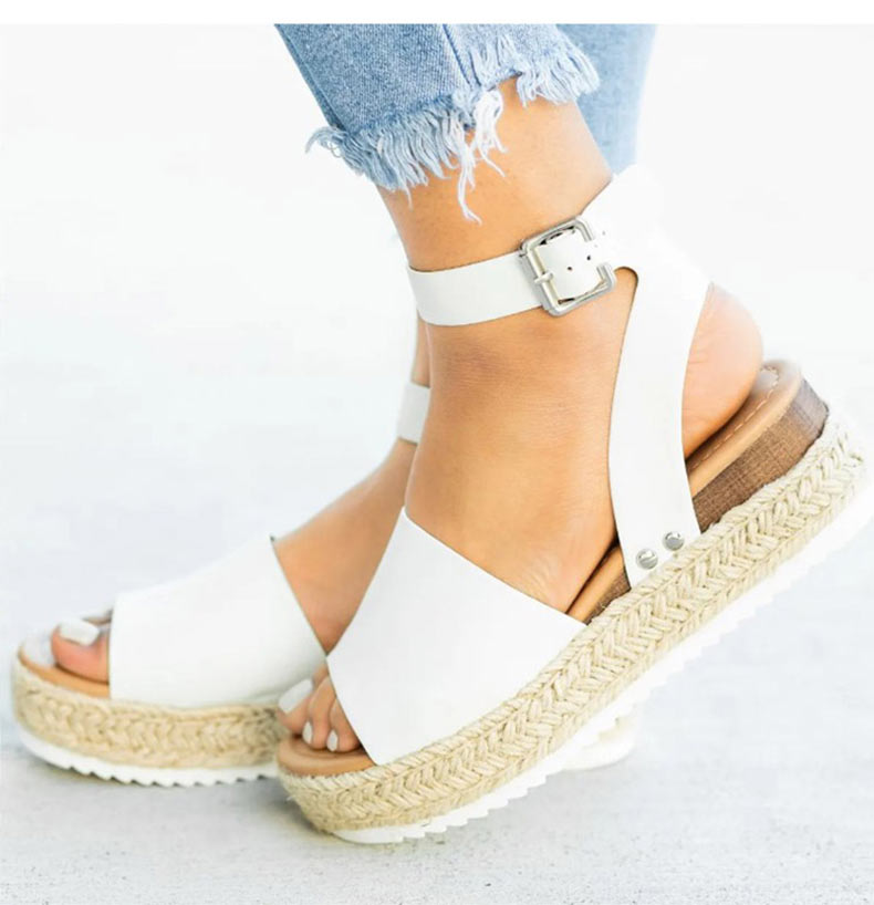 Elevate Wedge Flip Flops: Stijl & Comfort Verhoogd