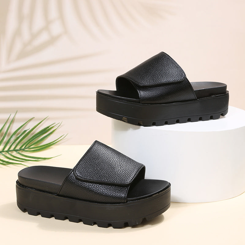 Lotte - Zwarte Platform Teenslippers voor Dames