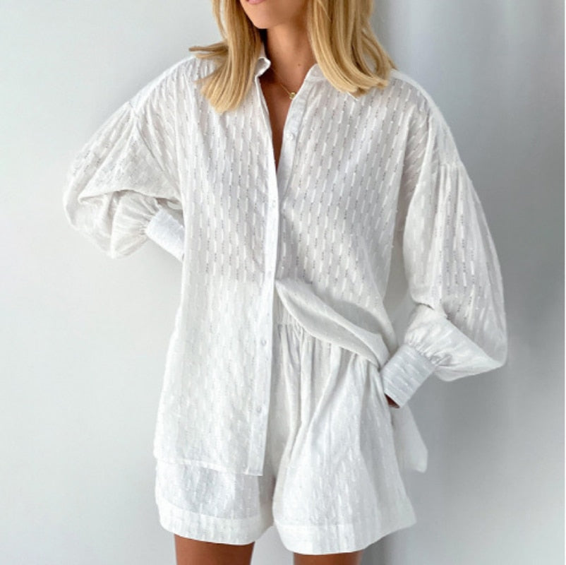 Chique Zomer Duo: Luxe Polyester Shirt & Shorts Set