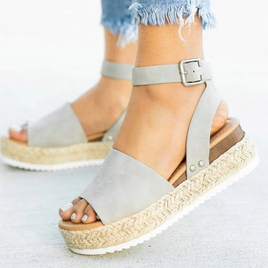 Elevate Wedge Flip Flops: Stijl & Comfort Verhoogd