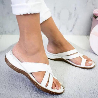 Bella - Witte Casual Hellinghak Teensandalen