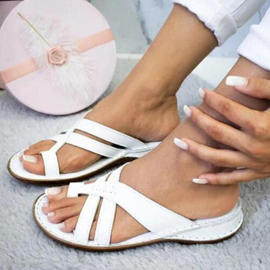 Bella - Witte Casual Hellinghak Teensandalen