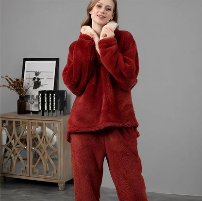 Knuffelcomfort: Luxe Sherpa Fleece Pyjamaset voor Dames