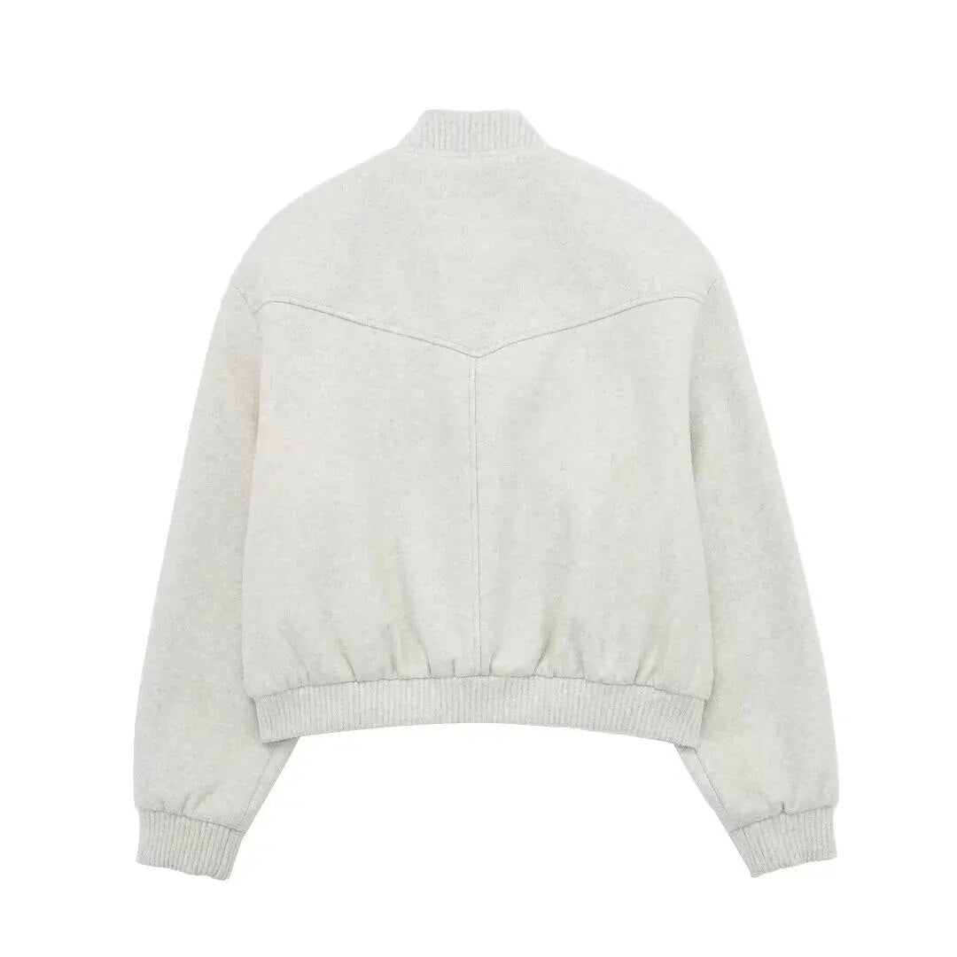 Chique Cropped Bomber: Stijl Ontmoet Comfort