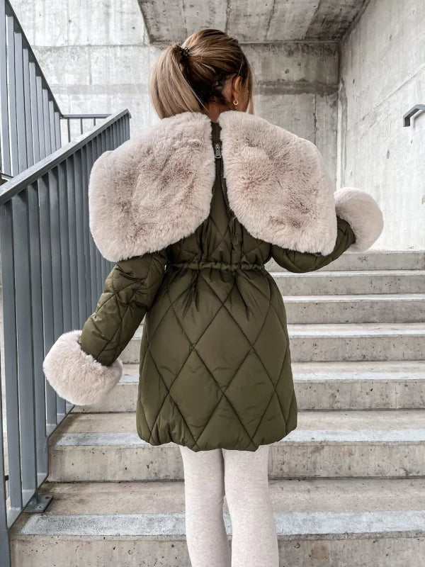 Chique Carly Parka: Moderne Elegantie Ontmoet Gezellige Warmte voor Herfst & Winter