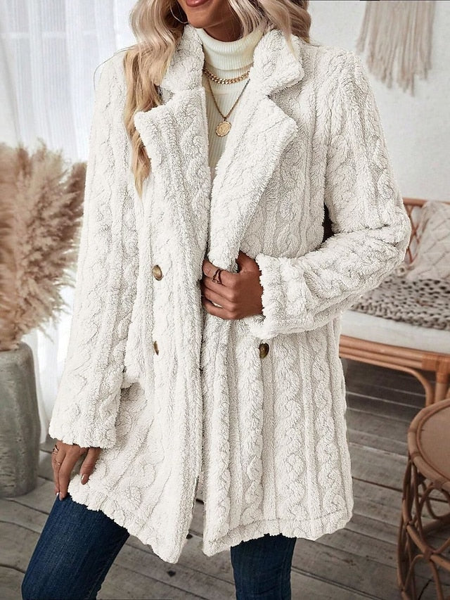 Gezellige Elegantie: Luxe Dames Winterjas met Sherpa Voering en Chique Revers met Zakken